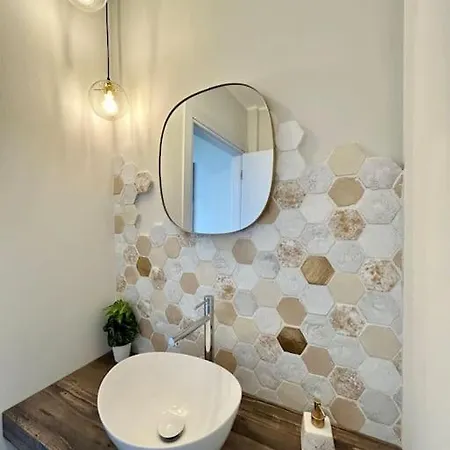 Apartment Lakeview Maggiore